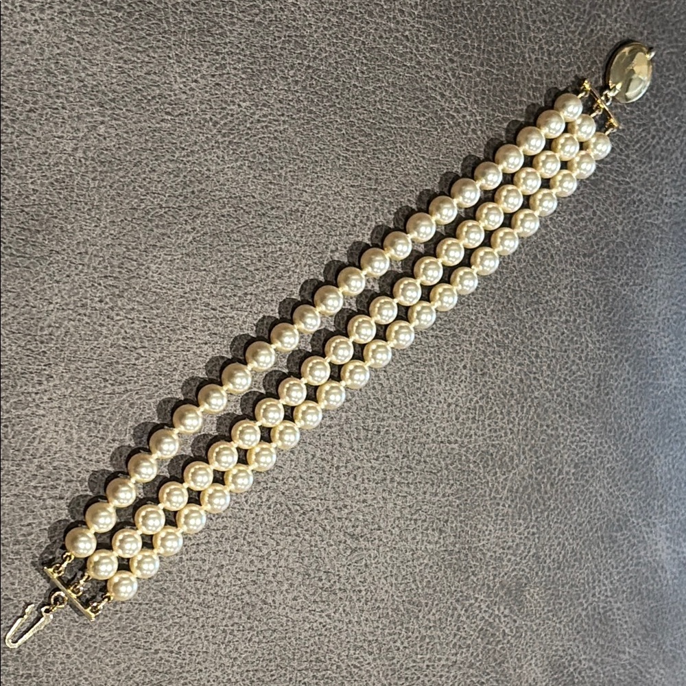*Vintage Josten’s Three Strand  Pearl Bracelet